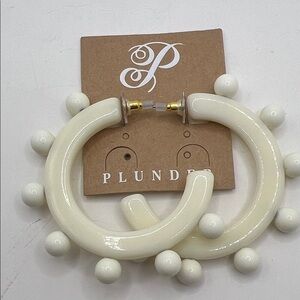 🐿️ 5 for $20 (all jewelry w squirrel) Plunder Ivory Bubble Hoop Earrings